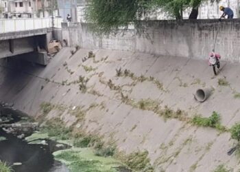 Salta: escucharon gritos en un canal, bajaron y encontraron una orgía