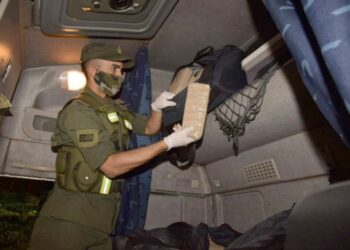 Corrientes: iba con casi 400 kilos de droga en su camión y fue atrapado