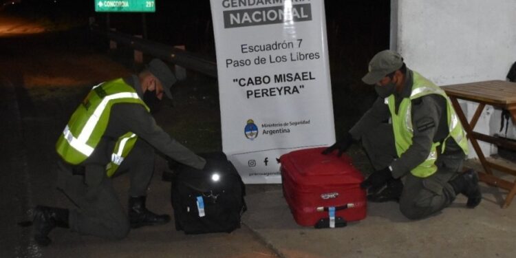 Corrientes: Viajaba en ómnibus con 24 kilos de marihuana en su equipaje