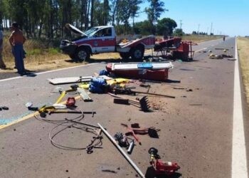 Murió bombero tras volcar vehículo en el que iba a sofocar un incendio