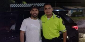 El “Kun” Agüero, descansando y de pesca en Esquina