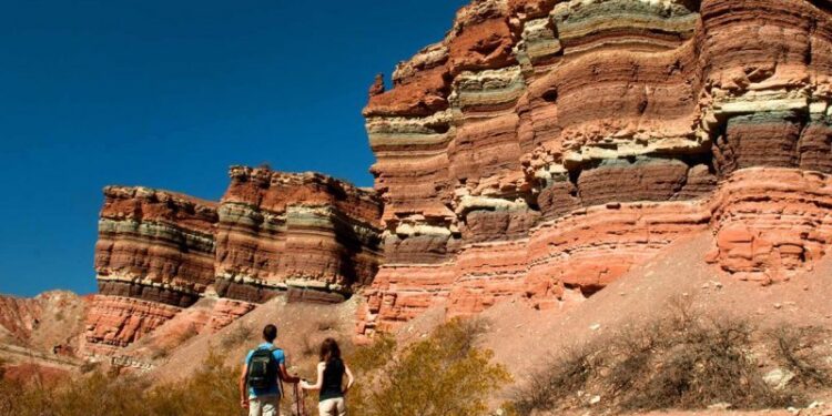 PreViaje puso en marcha al turismo: lo utilizaron 4.5 millones de argentinas y argentinos