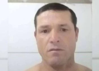 Chaco | Un hombre mató a una mujer de una puñalada en el cuello en una cancha de fútbol