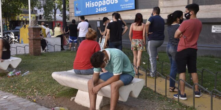 Récord de contagios en Argentina: confirmaron 81.210 nuevos casos de Covid