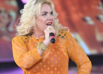 Esmeralda Mitre tiene coronavirus: “Me duele todo el cuerpo y tengo mucha fiebre”