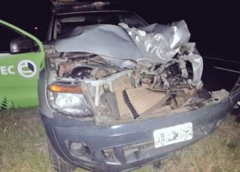 Corrientes: Operarios de DPEC se salvan en accidente vial