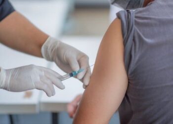 Esquina: este jueves siguen vacunando contra el coronavirus en el hospital