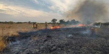 Corrientes: Bombero voluntario en grave estado tras luchar contra los incendios