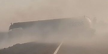 Santo Tomé: se incendió un camión con gas al ser alcanzado por el fuego