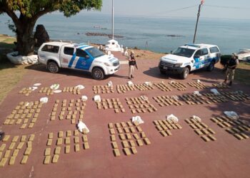 Prefectura secuestró más de 400 kilos de marihuana en Paso de la Patria