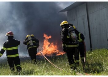 Indignante: entraron a robar mientras él combatía un incendio