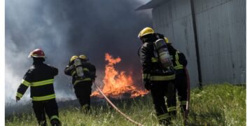 Indignante: entraron a robar mientras él combatía un incendio
