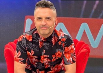 Ángel de Brito confirmó a una sexta panelista a horas del debut en América TV
