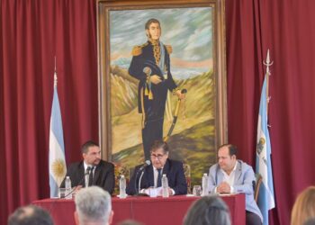 Equina: Hugo Benítez convocó a todos los sectores políticos para continuar con el camino de desarrollo y modernización