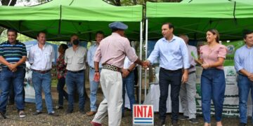 En Mercedes, Valdés reafirmó que “el campo de Corrientes no va a pagar un peso de impuestos en 2022”