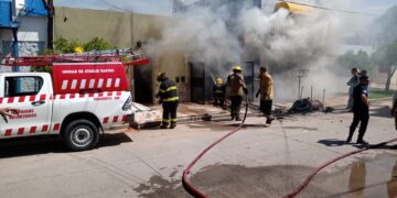 Se incendió una casa en Corrientes: “En 15 minutos perdí 30 años de sacrificio”