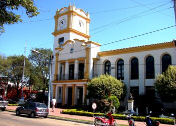Desde abril habrá un aumento de sueldo para empleados municipales