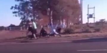 Se viralizó un nuevo video de la brutal pelea fuera de una fiesta