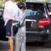 Luis Ventura fue sorprendido mientras se cambiaba los pantalones en plena calle
