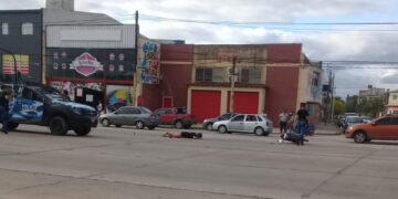 Corrientes: motociclista fue atropellado por un camión en avenida Independencia