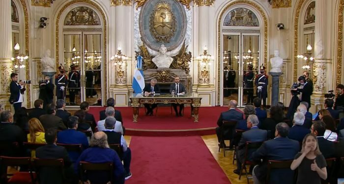Bono para jubilados, trabajadores informales y monotributistas