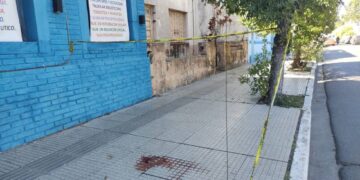 Corrientes: sigue en gravísimo estado el operario de DPEC que cayó desde la altura