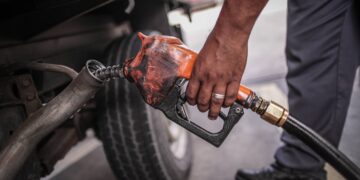Falta de gasoil: el Gobierno formó una mesa de trabajo público privada para satisfacer la demanda