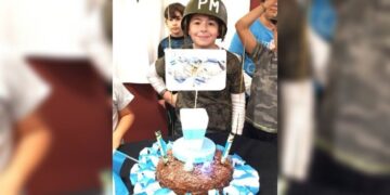 Festejó su cumpleaños con un homenaje a Malvinas