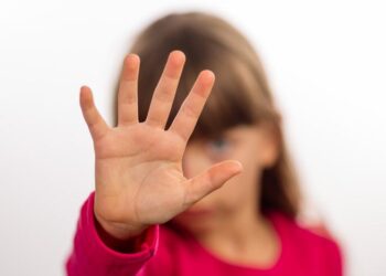 Neuquén: Un policía secuestró y abusó de una nena de 5 años