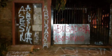 Virasoro: escrache social en la casa de la exDirectora del Hogar Rincón de Luz
