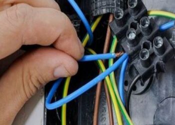 Corrientes: jven recibió una fuerte descarga eléctrica en su cara y cuerpo