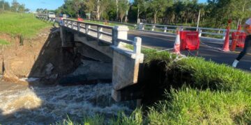 Continúa el corte por Ruta 12: Verificaron la estructura del puente sobre el arroyo Santa Lucía
