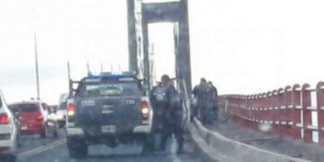 Un joven intentó arrojarse del puente Chaco-Corrientes