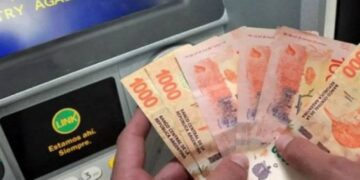 El Gobierno Provincial dispuso aumento del 10% adicional para estatales por el Día del Trabajador