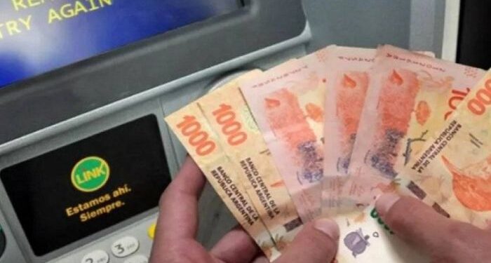 El Gobierno Provincial dispuso aumento del 10% adicional para estatales por el Día del Trabajador