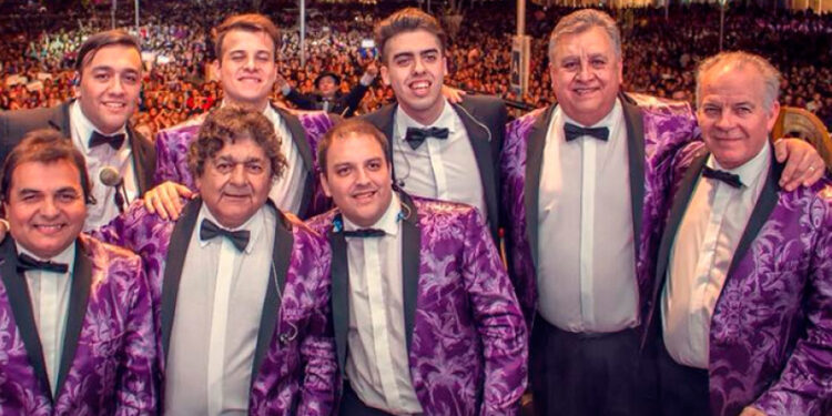 “Cada vez que vamos a Corrientes nos sentimos como en nuestra casa”, dijo el cantante de Los Palmeras