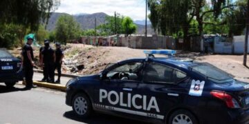 Mendoza: Un nene murió y otro está grave tras caerle una pared encima