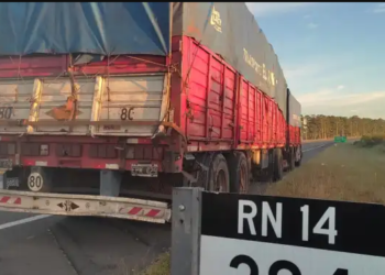 En un robo, apuñalaron a un camionero en la ruta 14