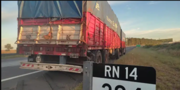 En un robo, apuñalaron a un camionero en la ruta 14