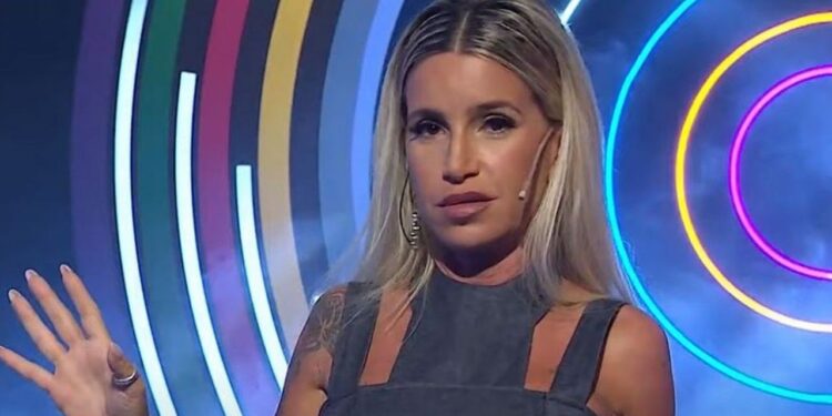 Flor Peña está indignada porque le suspendieron la cuenta de Instagram