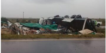 Ruta Nacional 14: volcó un camión y mantuvo cortado el tránsito