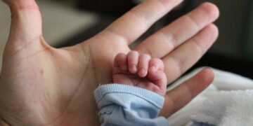 Chaco: un bebé murió ahogado mientras estaba amamantando