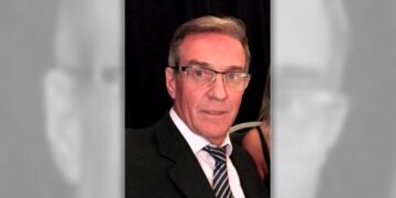 Corrientes: así llevaban detenido al ginecólogo Gerardo Dahse, acusado de abuso