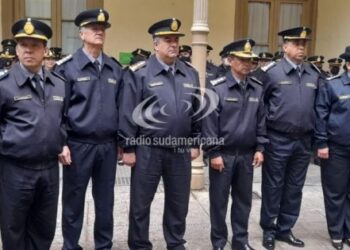 Asumió en la Plana Mayor y a los dos días lo pasaron a disponibilidad