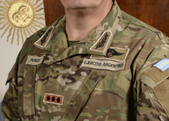 Condenaron a un Capitán del Ejército que intentó besar a una cabo