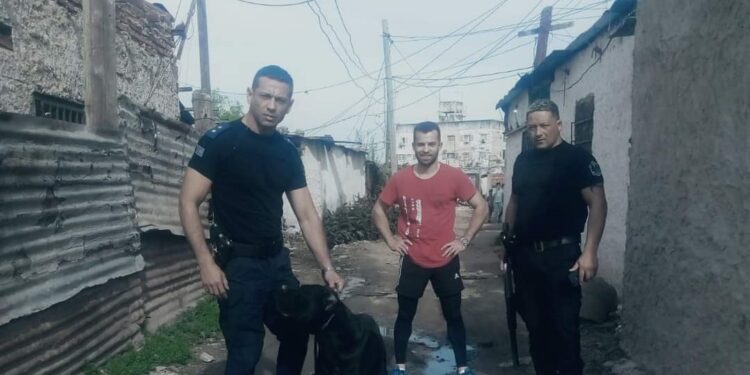 La policía de Corrientes recuperó un perro de 1.800 euros