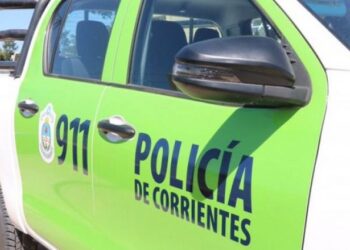 Corrientes: A punta de pistola delincuentes le robaron $200 mil pesos a una mujer