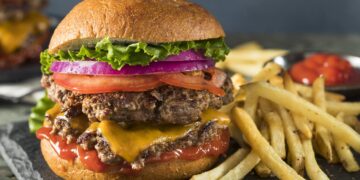 La hamburguesa vegana con gusto a “carne humana” ganó un premio en un festival