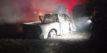 El Sombrero: Un muerto tras brutal choque entre una camioneta y un camión