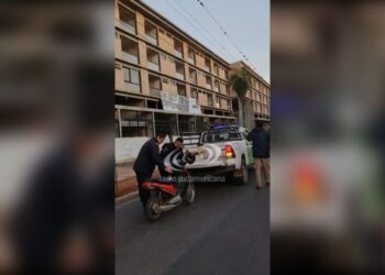 Corrientes: policías alcoholizados atropellaron a dos motociclistas